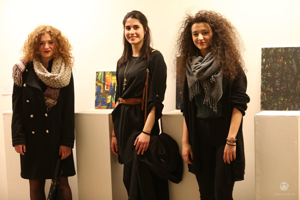 WOB Bozen students fine arts exam display at Goethehaus