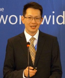 Dr Julian Ng delivering his talk