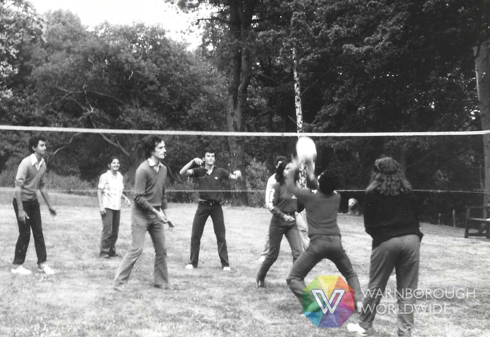 1978: Students playing volleyball on the grounds of the Boars Hill campus